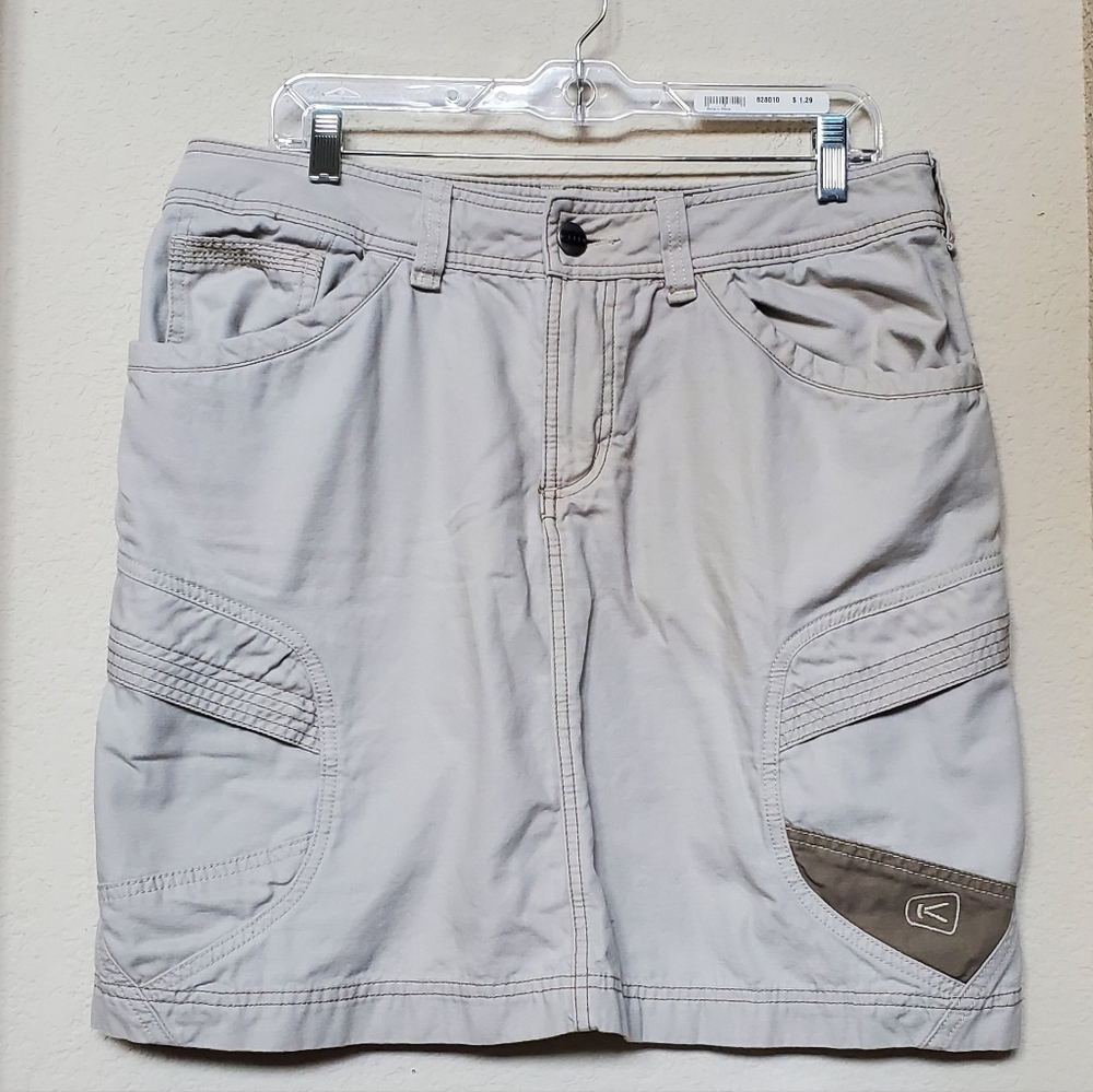 Keen Newport Cargo Skirt. Size 12